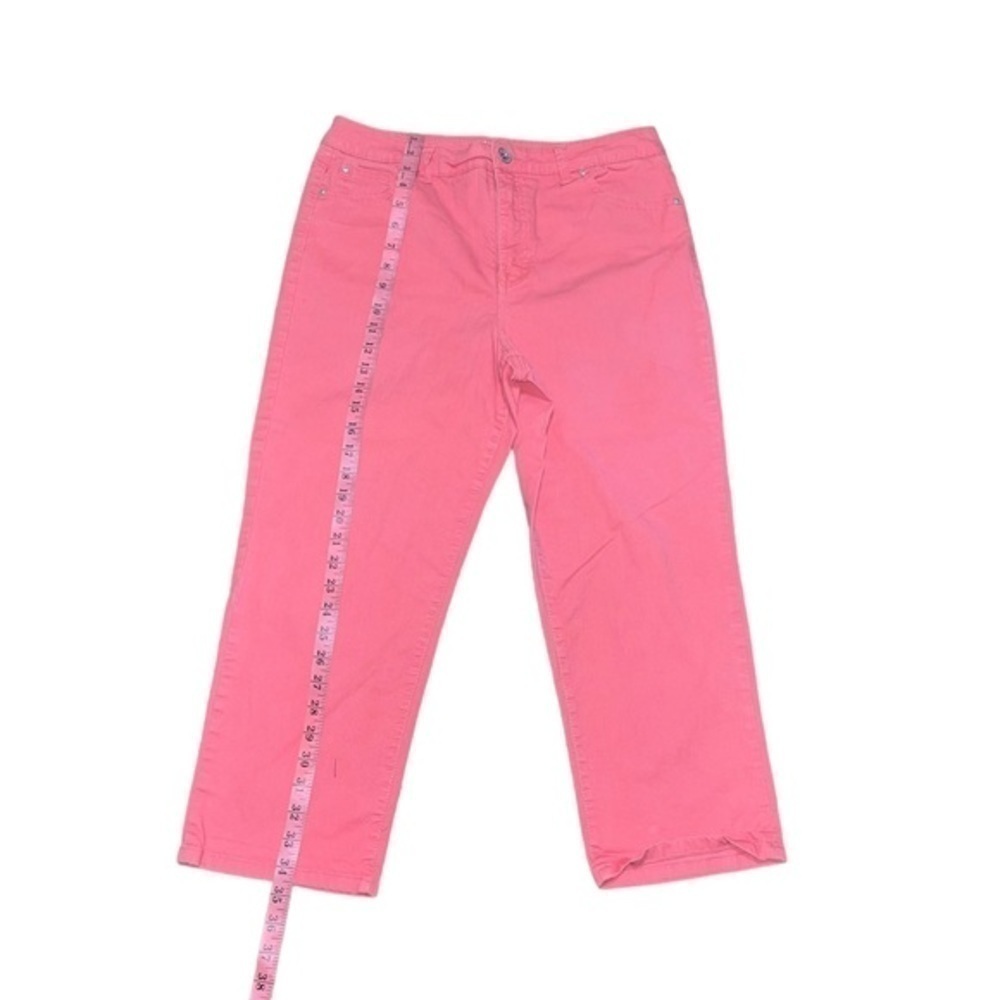 Style & Co Salmon Pink Mid Rise Tummy Control Capri Jeans, Size 12 - Picture 4 of 8